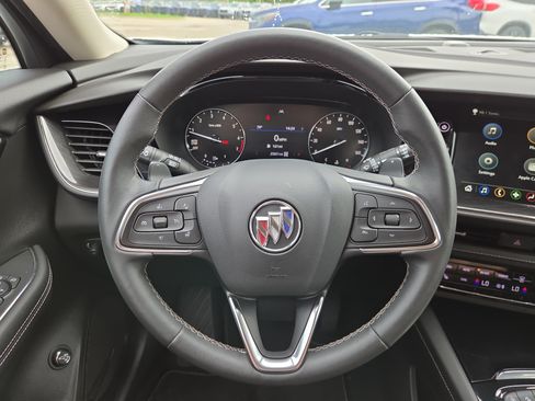 Used 2023 Buick Envision Preferred w/ Premium Seat Package AWD/4WD image 18