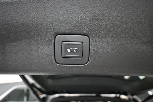 Used 2025 Chevrolet TrailBlazer RS w/ Convenience Package FWD image 31