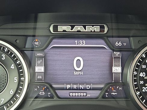 Used 2019 RAM 1500 Laramie image 26