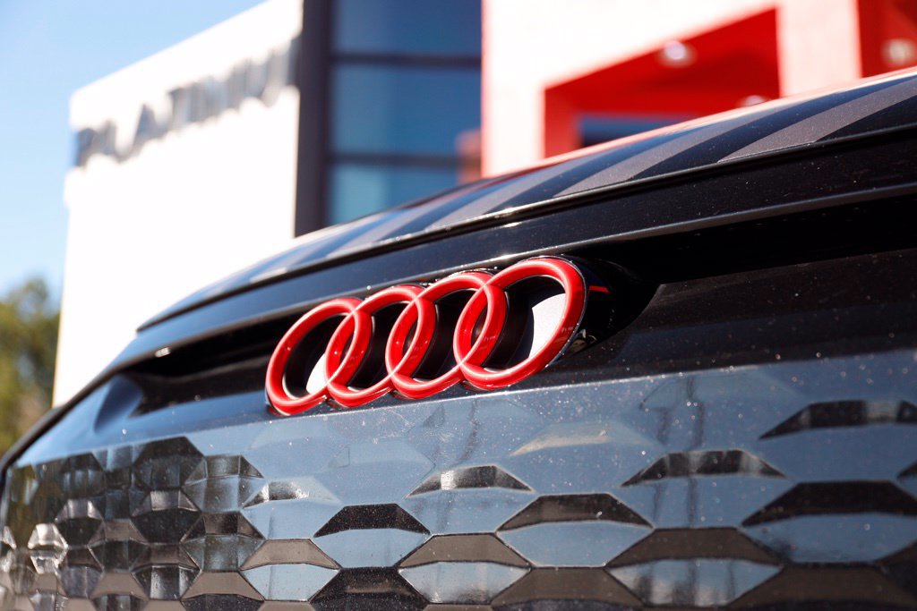 Used 2023 Audi RS e-tron GT AWD/4WD image 4