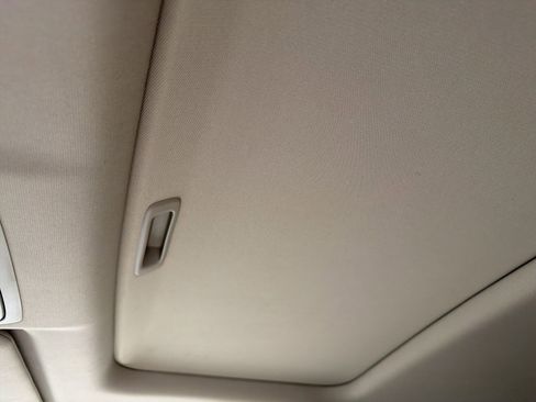 Used 2017 Honda CR-V Touring image 18