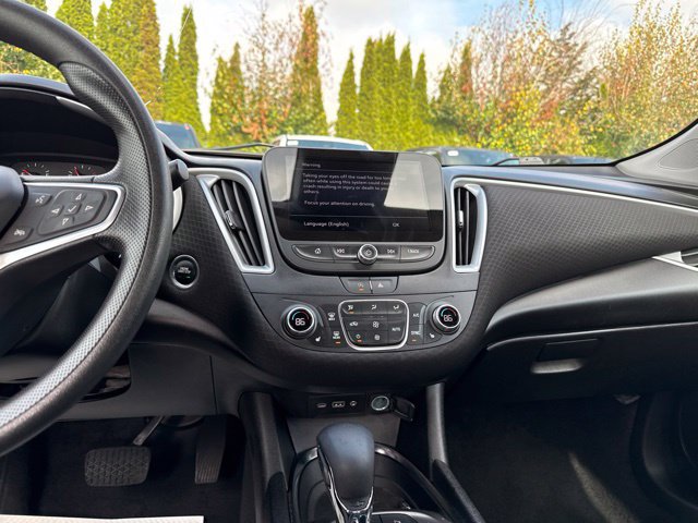 Used 2024 Chevrolet Malibu LT FWD image 20