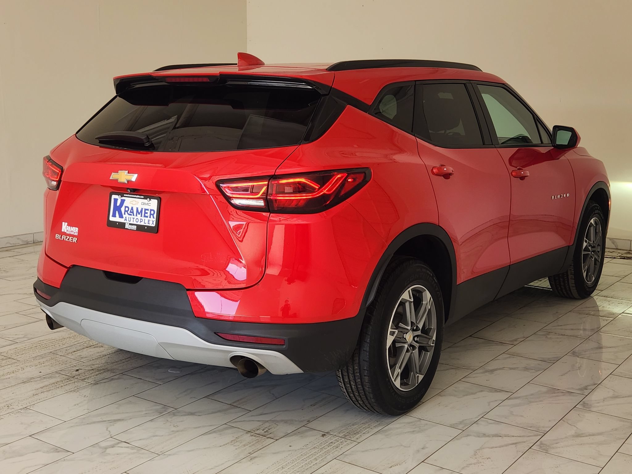Used 2023 Chevrolet Blazer LT w/ Convenience Package FWD image 5