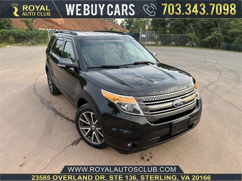 Used 2015 Ford Explorer XLT w/ Equipment Group 202B image 1