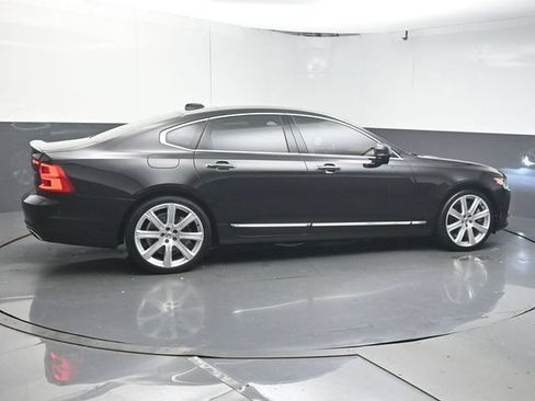 Used 2017 Volvo S90 T6 Inscription w/ Vision Package AWD/4WD image 8