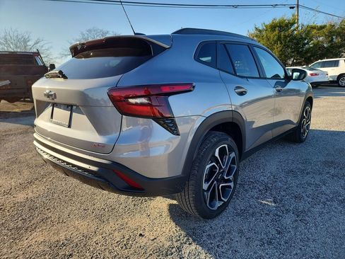 New 2026 Chevrolet Trax RS image 7