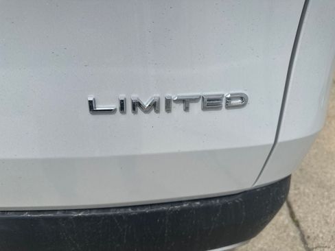 Used 2026 Toyota Grand Highlander AWD Hybrid image 4