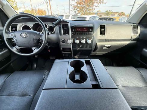 Used 2012 Toyota Tundra 4x4 Double Cab image 16