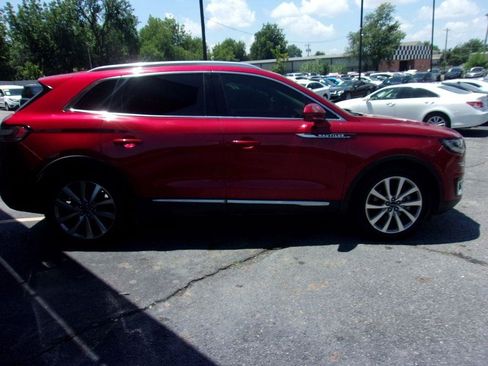 Used 2019 Lincoln Nautilus Select FWD image 4