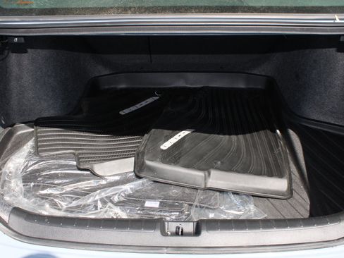 Used 2022 Honda Accord Sport image 8