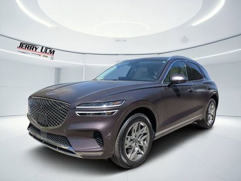 Used 2023 Genesis GV70 2.5T w/ Advanced Package AWD/4WD image 7