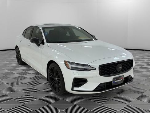 Used 2023 Volvo S60 T8 Plus w/ Climate Package AWD/4WD image 7