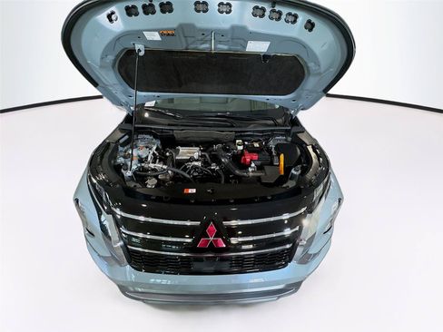 New 2026 Mitsubishi Outlander SEL FWD image 27