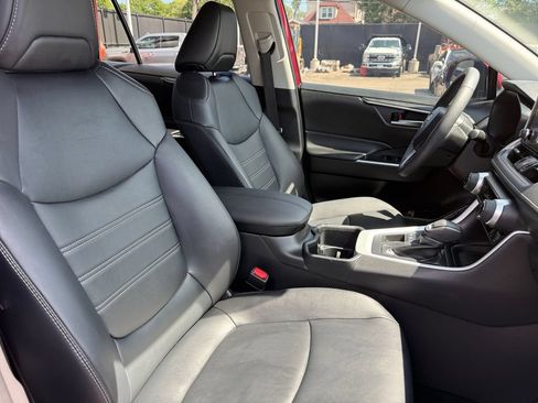 Certified 2025 Toyota RAV4 XLE Premium w/ Weather Package AWD/4WD image 18