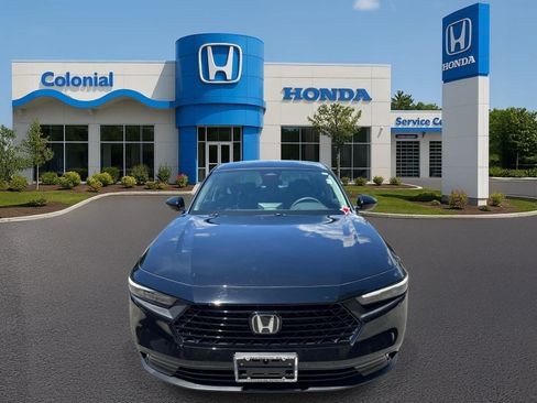 Used 2024 Honda Accord EX image 10