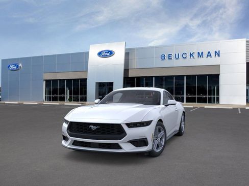 Used 2026 Ford Mustang Coupe image 5