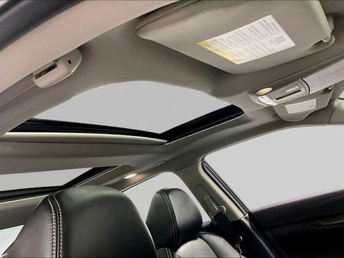Used 2017 Nissan Maxima Platinum FWD image 4