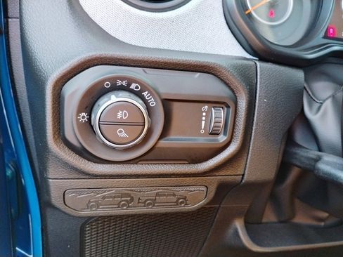 New 2025 Jeep Gladiator Sport image 37