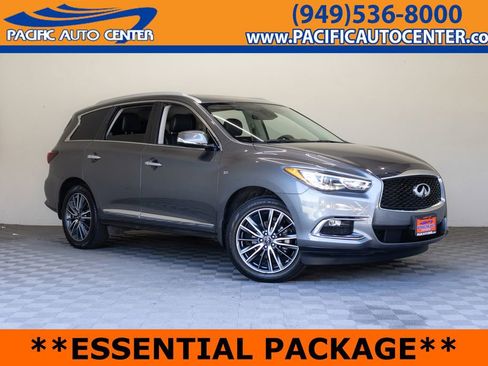 Used 2019 INFINITI QX60 Luxe w/ Essential Package FWD image 1