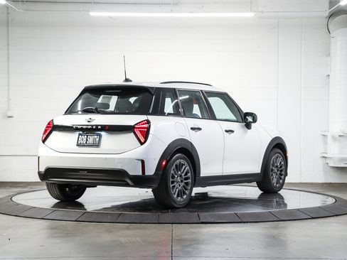 Used 2026 MINI Cooper S FWD image 6