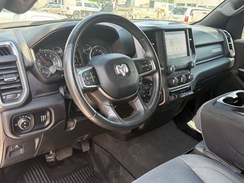 Used 2024 RAM 1500 Big Horn AWD/4WD image 4