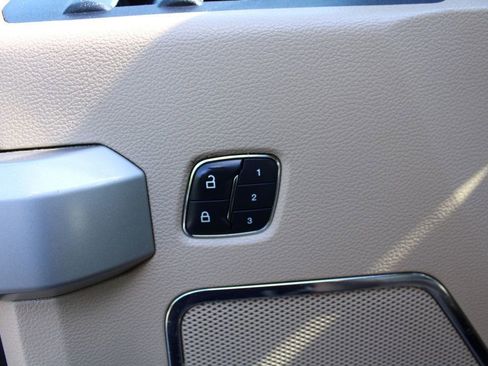 Used 2018 Ford F250 Lariat w/ Chrome Package AWD/4WD image 35