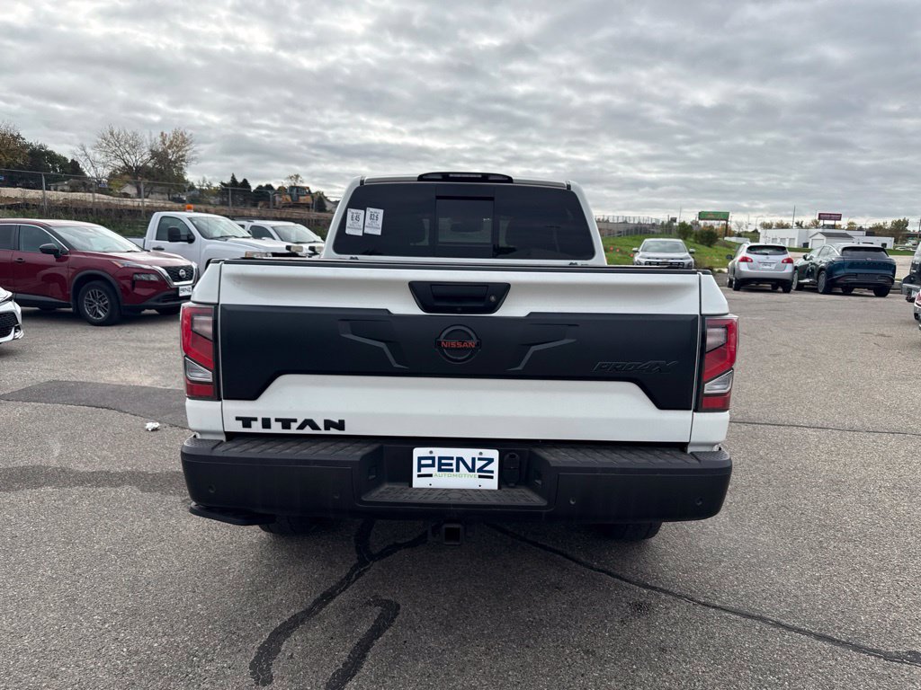 Used 2021 Nissan Titan PRO-4X AWD/4WD image 6