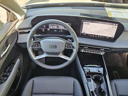 New 2026 Audi Q3 quattro 2.0T AWD/4WD image 5