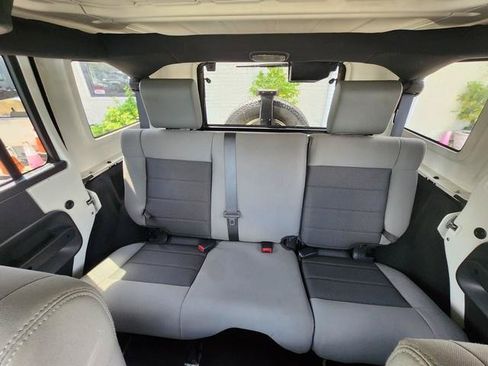 Used 2010 Jeep Wrangler Unlimited Sport AWD/4WD image 16