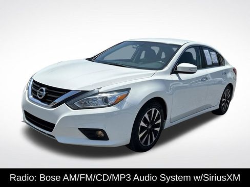Used 2018 Nissan Altima 2.5 SL FWD image 2