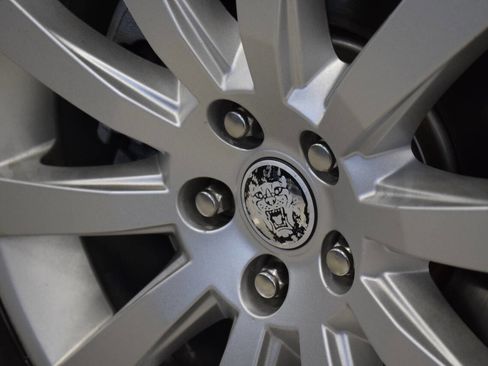 Used 2007 Jaguar XK Convertible image 15