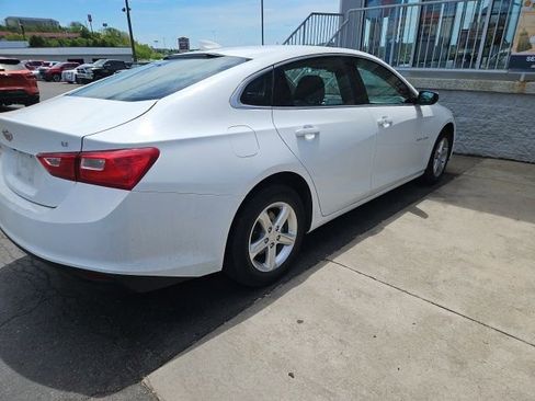 Used 2023 Chevrolet Malibu LT FWD image 6