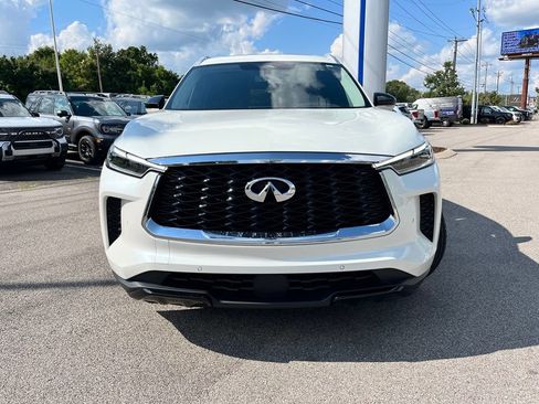 Used 2023 INFINITI QX60 Luxe AWD/4WD image 2