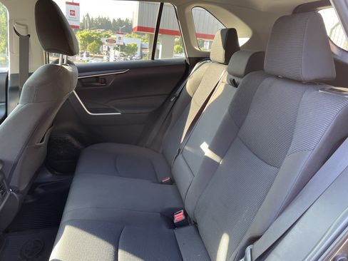 Certified 2024 Toyota RAV4 LE AWD/4WD image 13