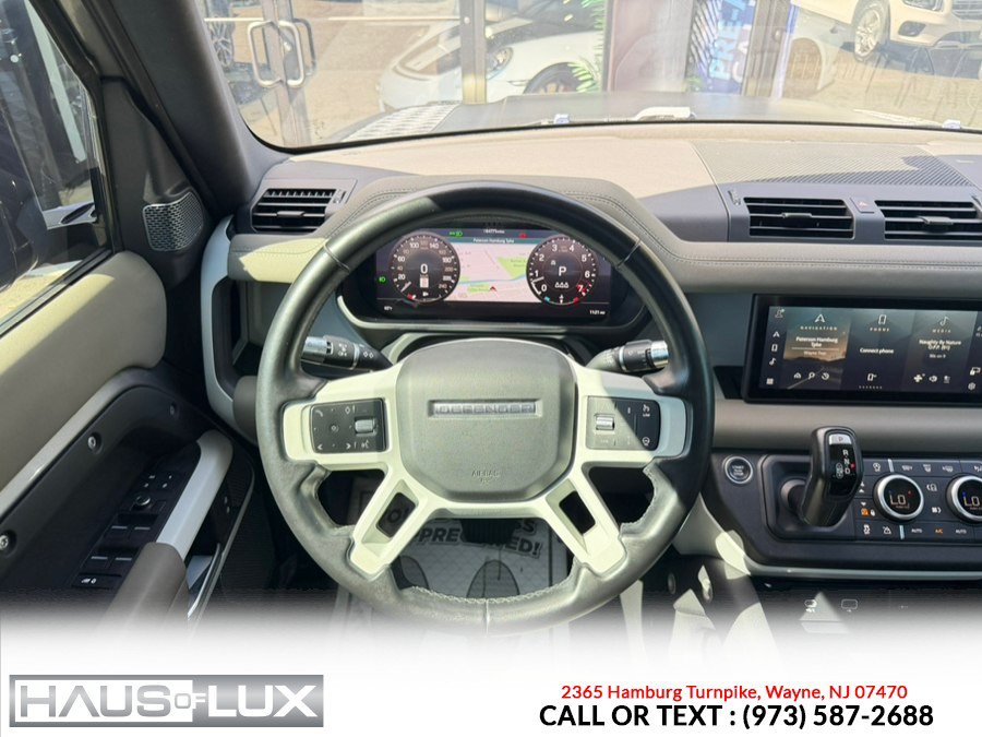 Used 2020 Land Rover Defender 110 SE AWD/4WD image 29