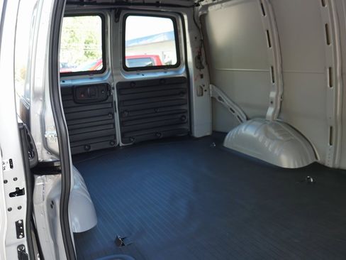 New 2025 Chevrolet Express 2500 w/ Driver Convenience Package image 20