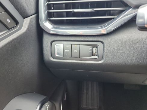 New 2026 GMC Acadia Elevation FWD image 15