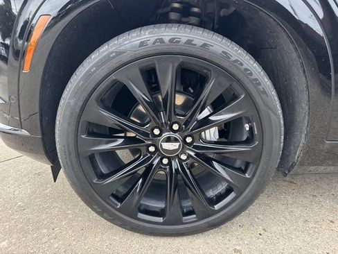 Used 2026 Cadillac Vistiq Sport AWD/4WD image 7