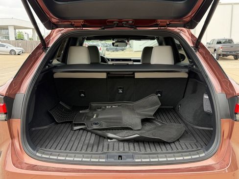 Used 2023 Lexus RX 350 Premium Plus w/ Cold Area Package FWD image 36