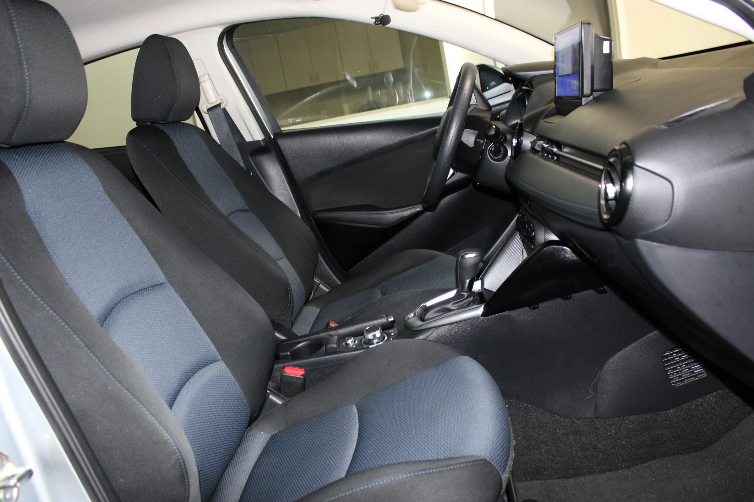 Used 2017 Toyota Yaris iA FWD image 30