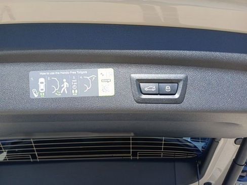 New 2026 BMW X1 xDrive28i w/ Technology Package image 10