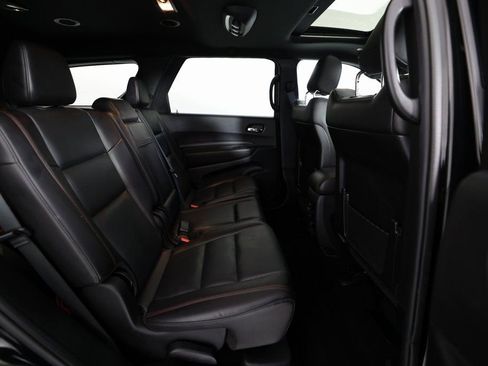 Used 2024 Dodge Durango GT image 11