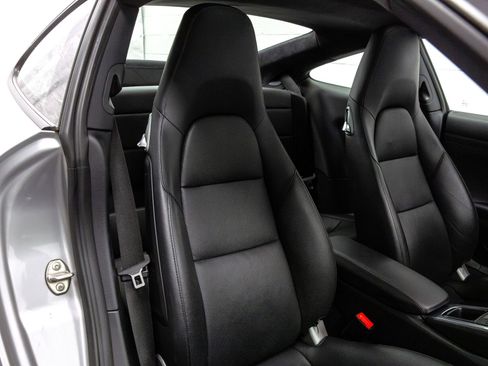 Used 2018 Porsche 911 Carrera S w/ Sport Package image 66