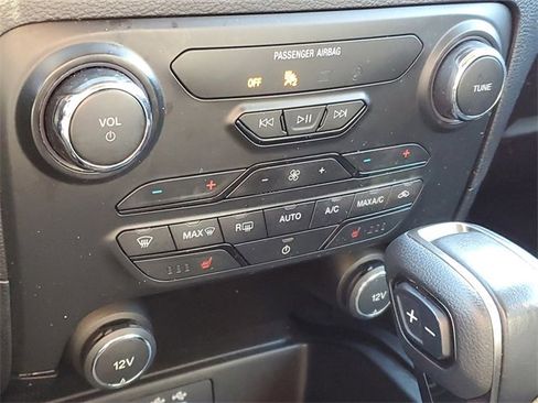 Used 2019 Ford Ranger Lariat w/ Equipment Group 501A Mid image 29