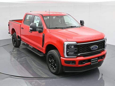 Used 2024 Ford F250 XL w/ STX Appearance Package AWD/4WD image 37