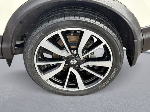 Used 2017 Nissan Rogue Sport SL FWD image 10