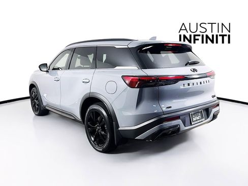 Certified 2025 INFINITI QX60 Luxe w/ Black Edition image 6