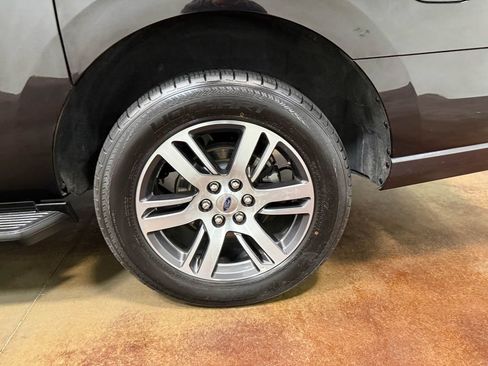 Used 2024 Ford Expedition Max Limited AWD/4WD image 91