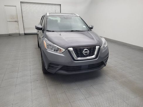 Used 2020 Nissan Kicks SV FWD image 14