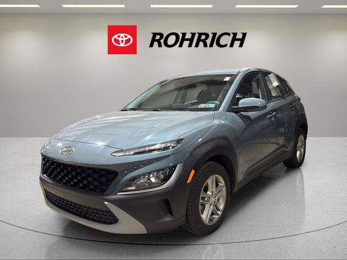 Used 2022 Hyundai Kona SE image 1